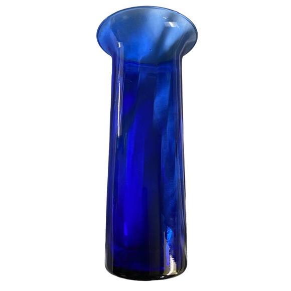 Vintage Hand Blown Cobalt Blue Glass Vase - Picture 1 of 13